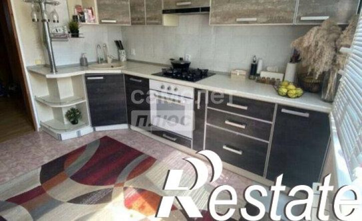 4-комн квартира улица Калинина, 112А,  д. 112А
