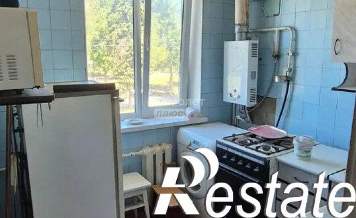 2-комн квартира улица Розы Люксембург, 10А,  д. 10А