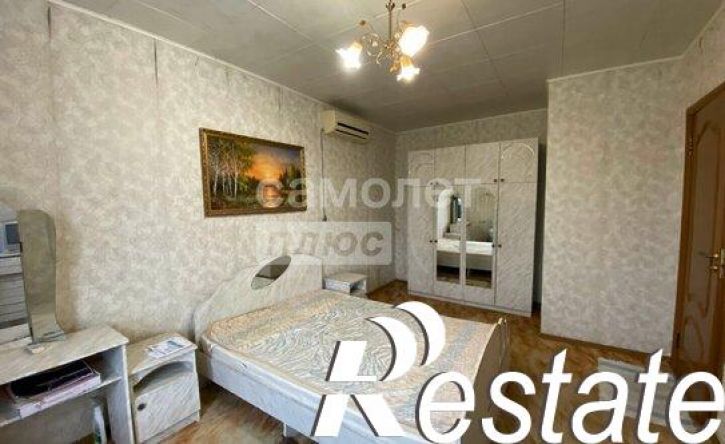 3-комн квартира улица Калинина, 101/1,  д. 101/1