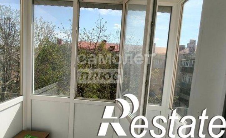 2-комн квартира Красная улица, 50,  д. 50