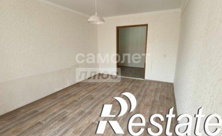 2-комн квартира Красная улица, 50,  д. 50