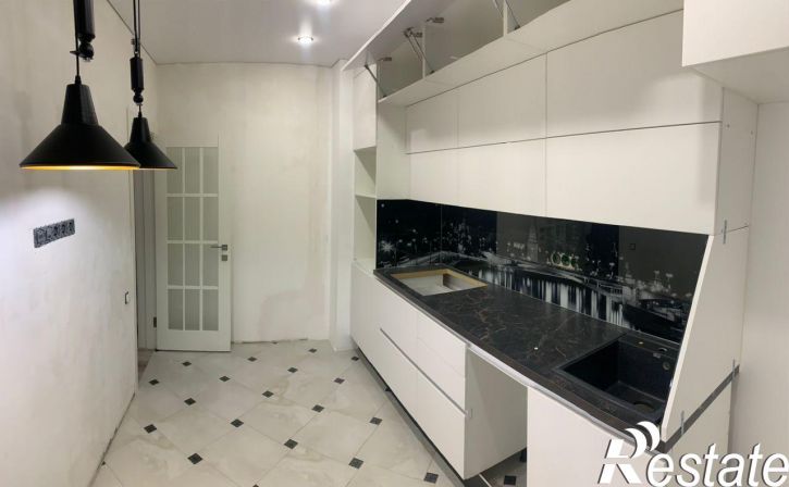 3-комн квартира Западная улица, 15